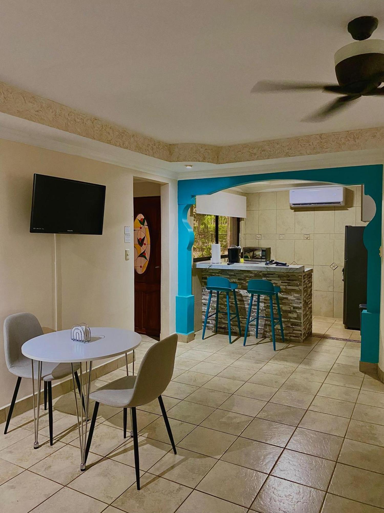 Casas Del Toro Playa Flamingo公寓式酒店 外观 照片
